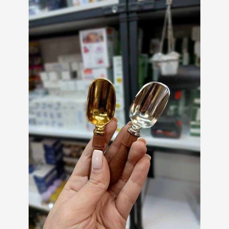 قاشق ادویه دسته چوبی