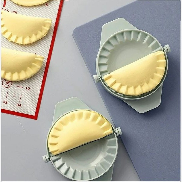 قالب پیراشکی DUMPLING MOULD
