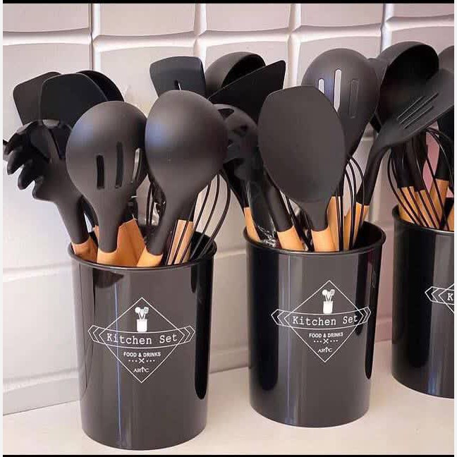 سرویس 12 پارچه سیلیکونی دسته چوبی
