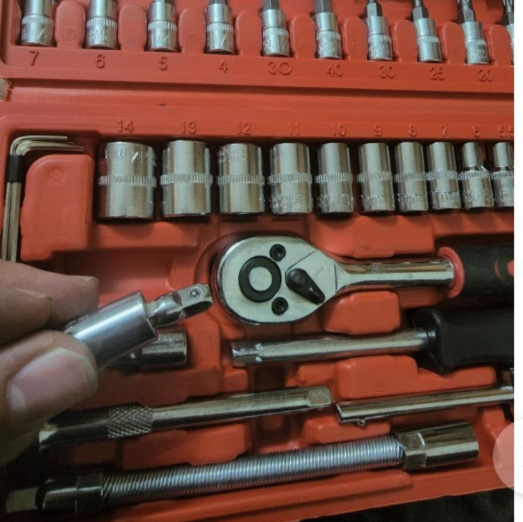 جعبه بکس وپیچ گوشتی موتور سیکلت مجموعه 46تایی کد5
