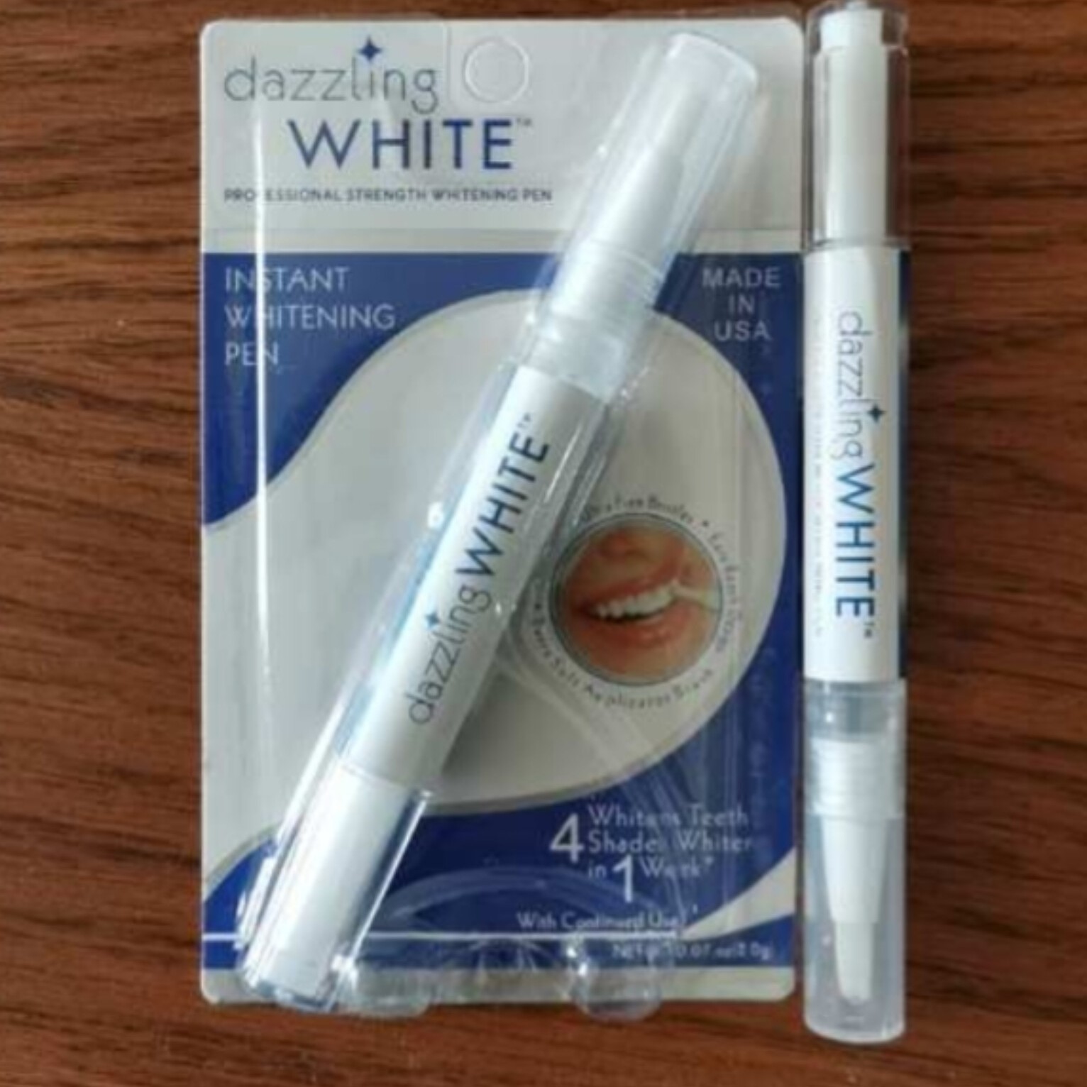 قلم سفید کننده دندان محصول با کیفیت عالی مخصوص مهمانی عروسی درعرض چند ثانیه دندان ها سفید میشود