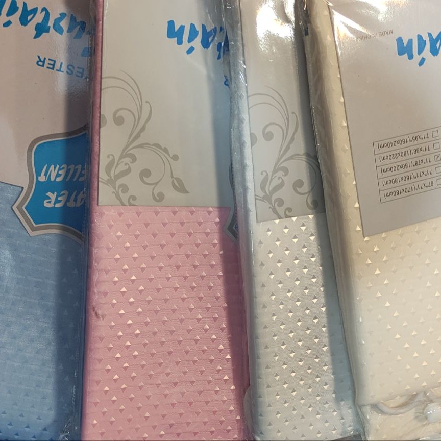 پرده حمام سایز 180x200 سانتی متر طرح لوزی برجسته در رنگبندی متنوع