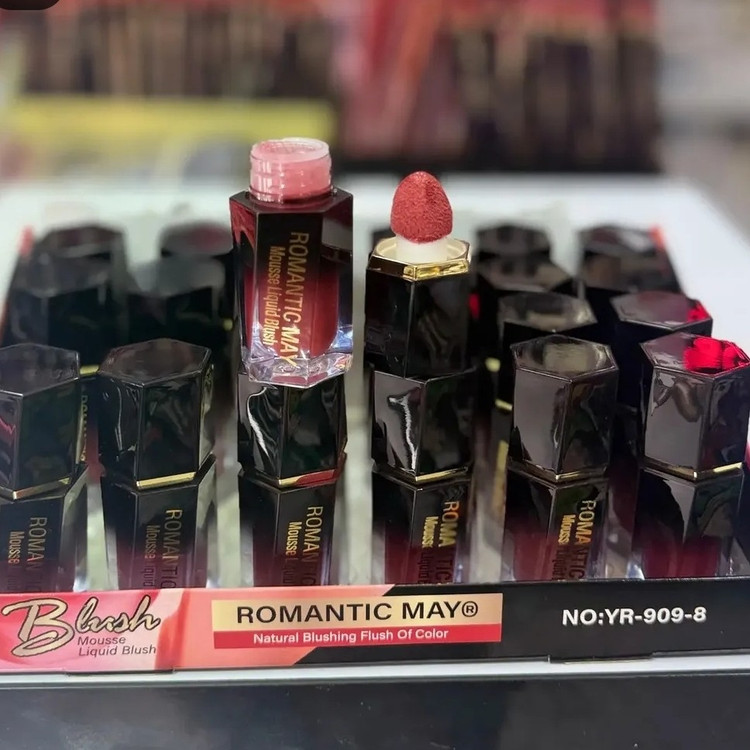 رژگونه مایع پددار رمانتیک(قیمت مناسب،عرضه مستقیم)